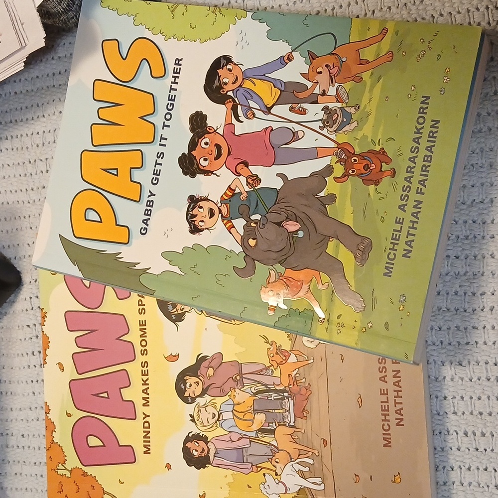 PAWS Graphic Novel Set - Colorful Illustrated Books For Ages 8-12 - Picture 16 of 17